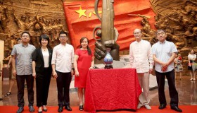 ��̩������ƽ���衷����ϲ���һ��������