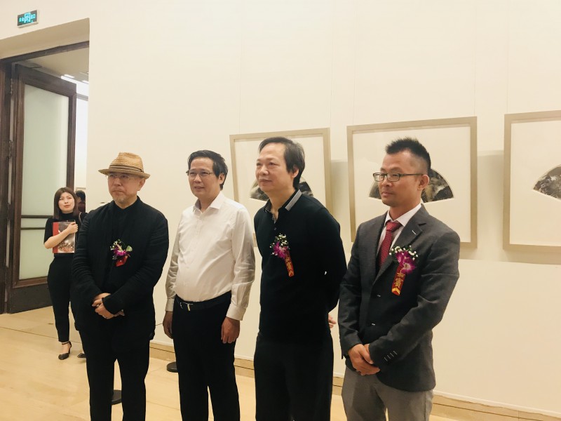 刘三齐山水画展亮相中国美术馆